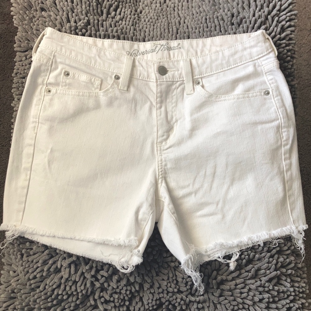 Universal thread white Jean shorts